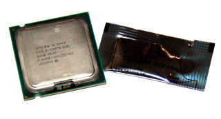 CPU Intel Core2Quad Q9450 SLAWR    4x 2,66 GHz, 1333 MHz FSB, 12 MB, Sockel 775