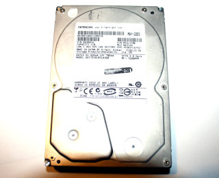 1 TB Festplatte 3,5" SATA-II Hitachi HDT721010SLA360   Deskstar 7K1000.B  7200 U/min, 16 MB Cache