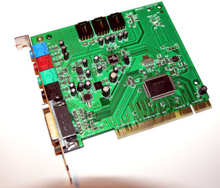 PCI-Sound Card  Creative Soundblaster PCI 128   Model: CT4750 / Soundchip: CT5880-DEQ