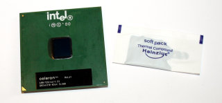 Intel Celeron Prozessor 600 MHz, Socket 370  SL3W8  Coppermine-Core, 128kB Cache, 66 MHz FSB, 1.5V