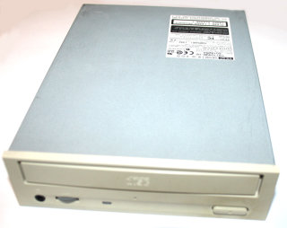 32max. CD-ROM Laufwerk Teac CD-532E-B  IDE, ATAPI, PATA, beige