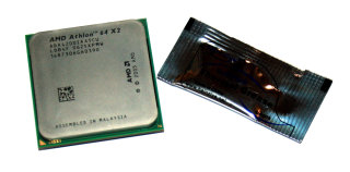 CPU AMD Athlon 64 X2 4200+  ADA4200IAA5CU  2.2GHz Windsor-Core, 1MB Cache, Dual-Core, Sockel AM2 Processor