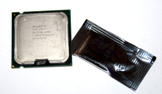 Intel Pentium 4  631 SL96L  3,00 GHz (3.00GHz/2M/800/05A) Sockel 775 Desktop CPU