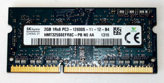 2 GB DDR3-RAM 204-pin SO-DIMM 1Rx8 PC3-12800S  Hynix HMT325S6EFR8C-PB N0 AA